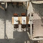 Alero Seaside 4*