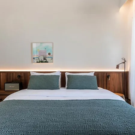Alero Seaside Hotel