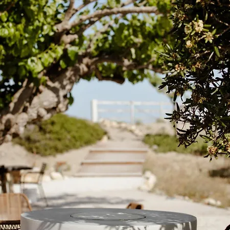 מלון Alero Seaside