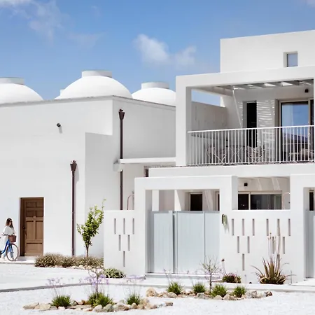 Alero Seaside מלון