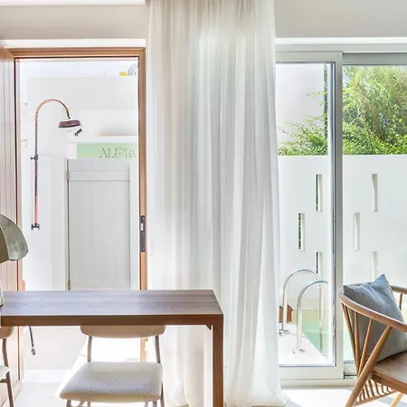 Alero Seaside 4*